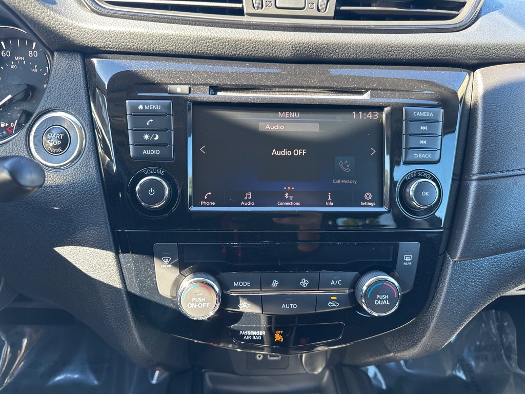2019 Nissan Rogue Image 34