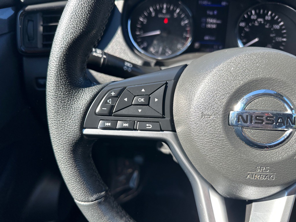 2019 Nissan Rogue Image 38