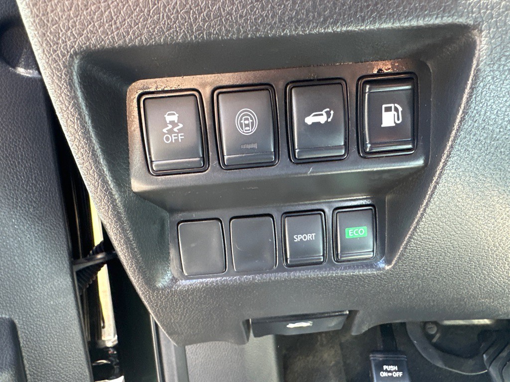 2019 Nissan Rogue Image 41