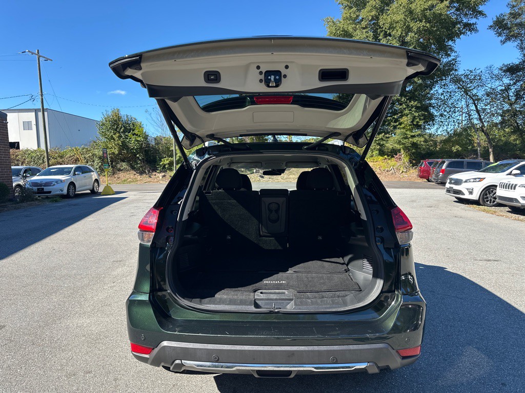 2019 Nissan Rogue Image 42