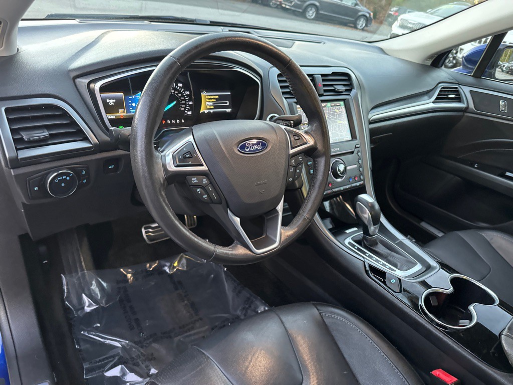 2016 Ford Fusion Image 12