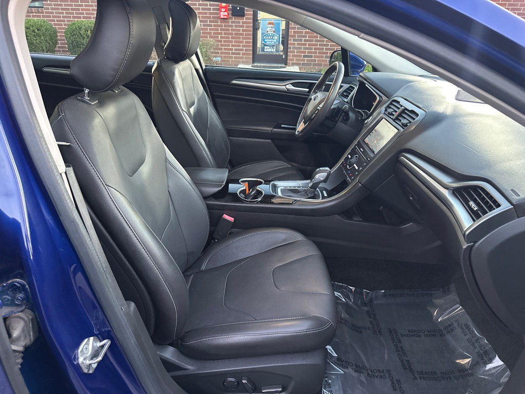2016 Ford Fusion Image 20
