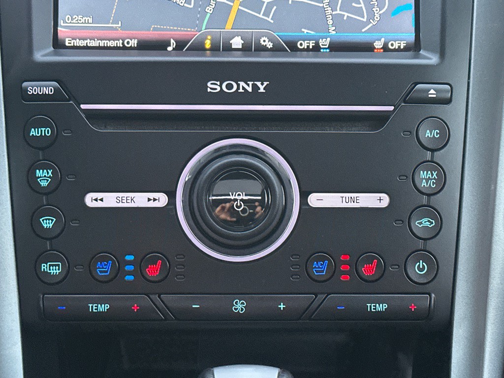 2016 Ford Fusion Image 25