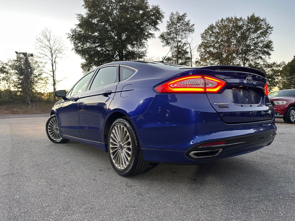 2016 Ford Fusion Image 34