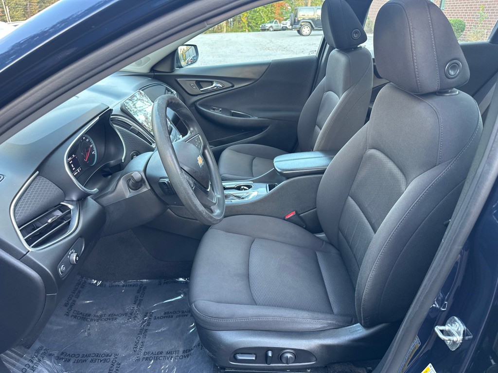 2021 Chevrolet Malibu Image 11