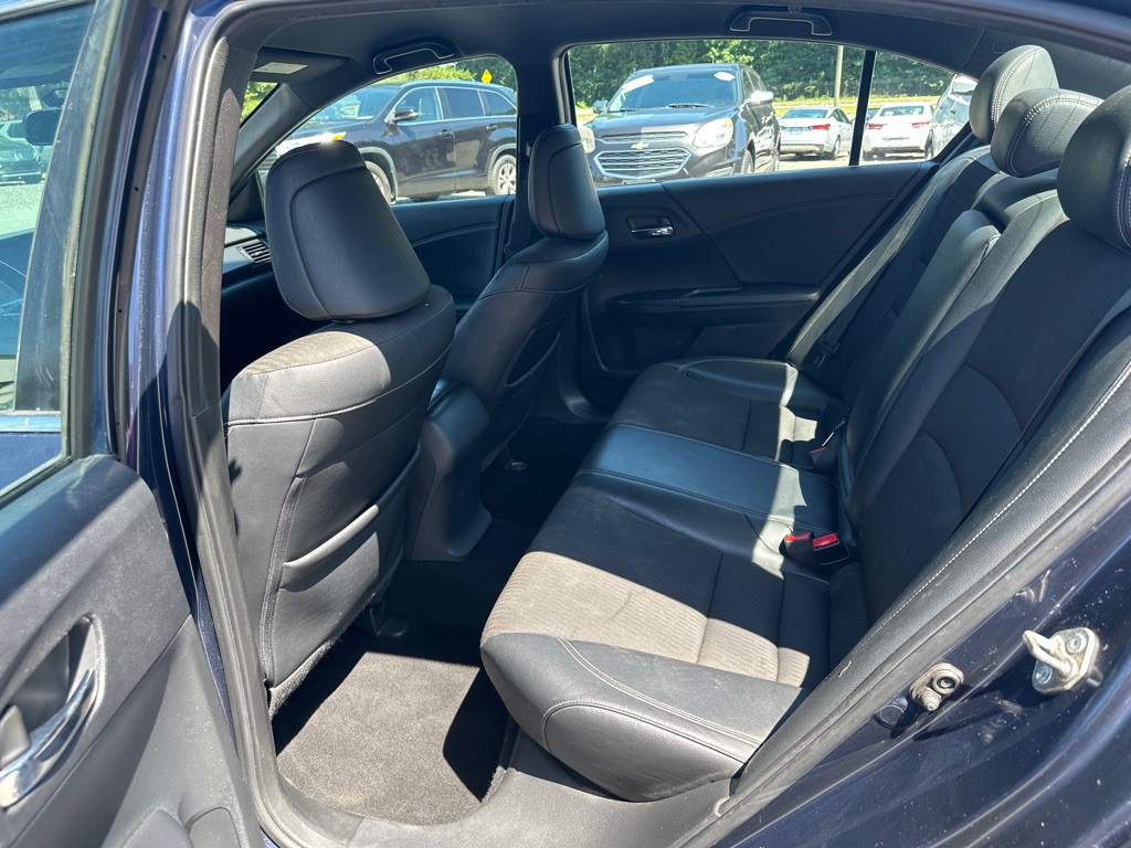 2016 Honda Accord Image 9