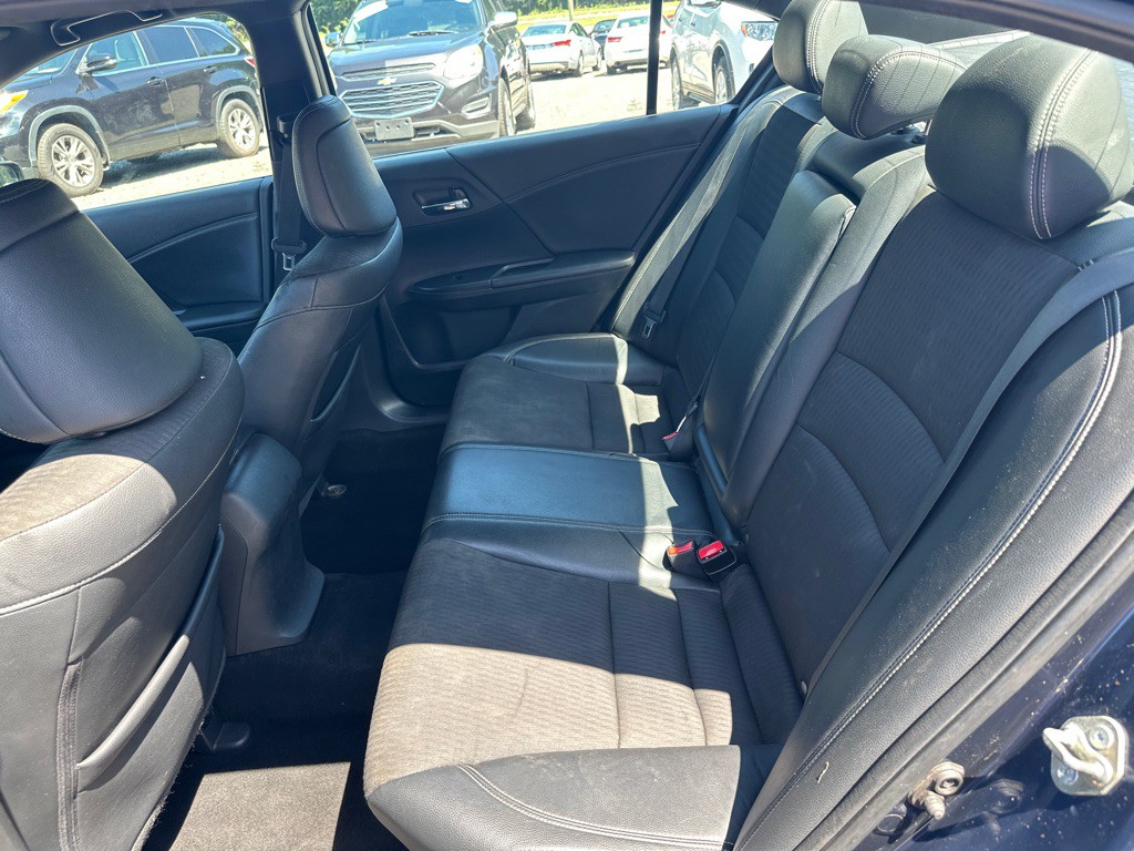 2016 Honda Accord Image 10