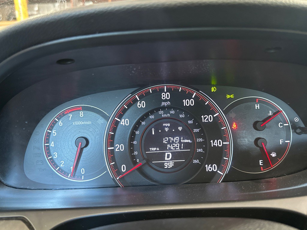 2016 Honda Accord Image 28