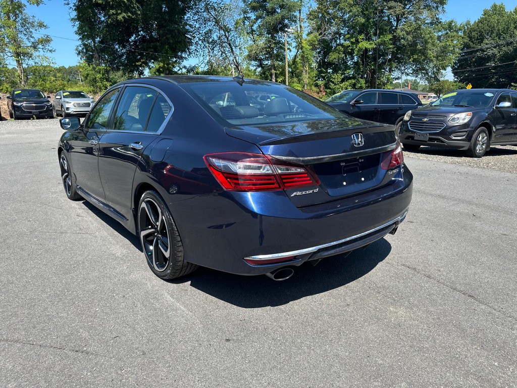 2016 Honda Accord Image 4