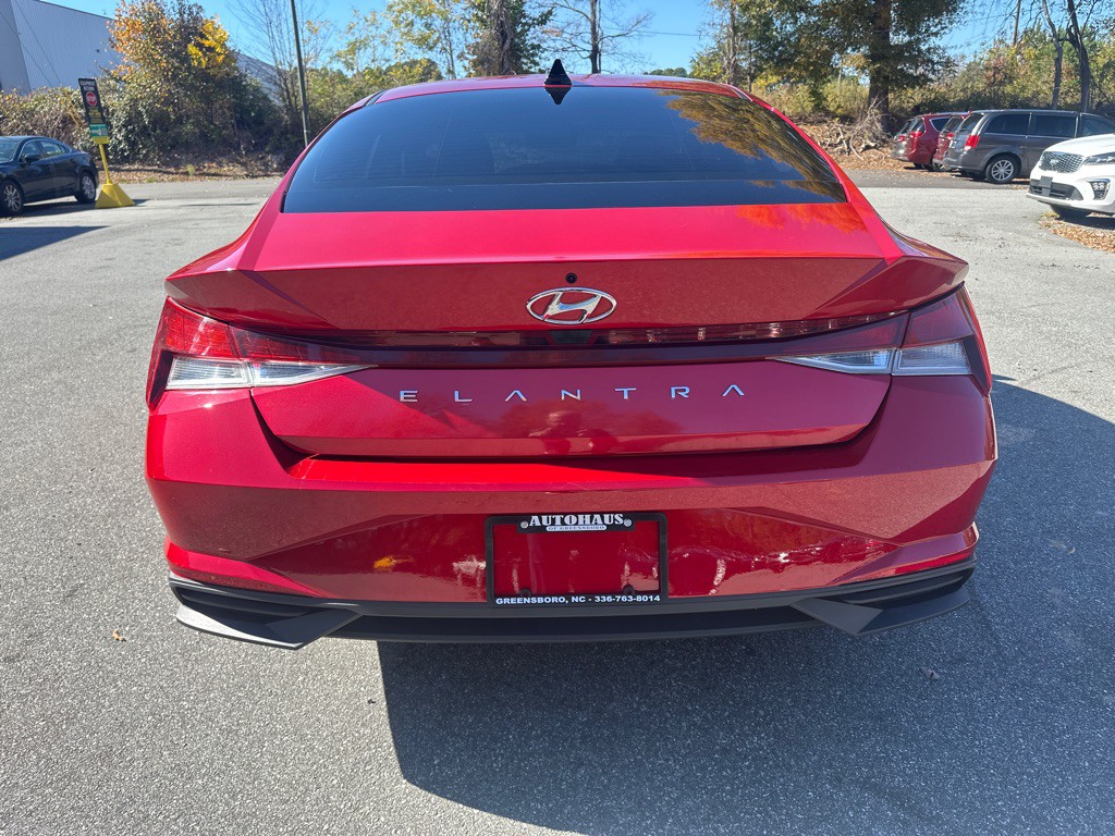 2021 Hyundai Elantra Image 6