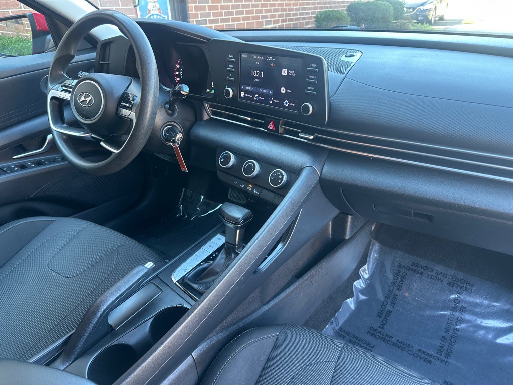 2021 Hyundai Elantra Image 20