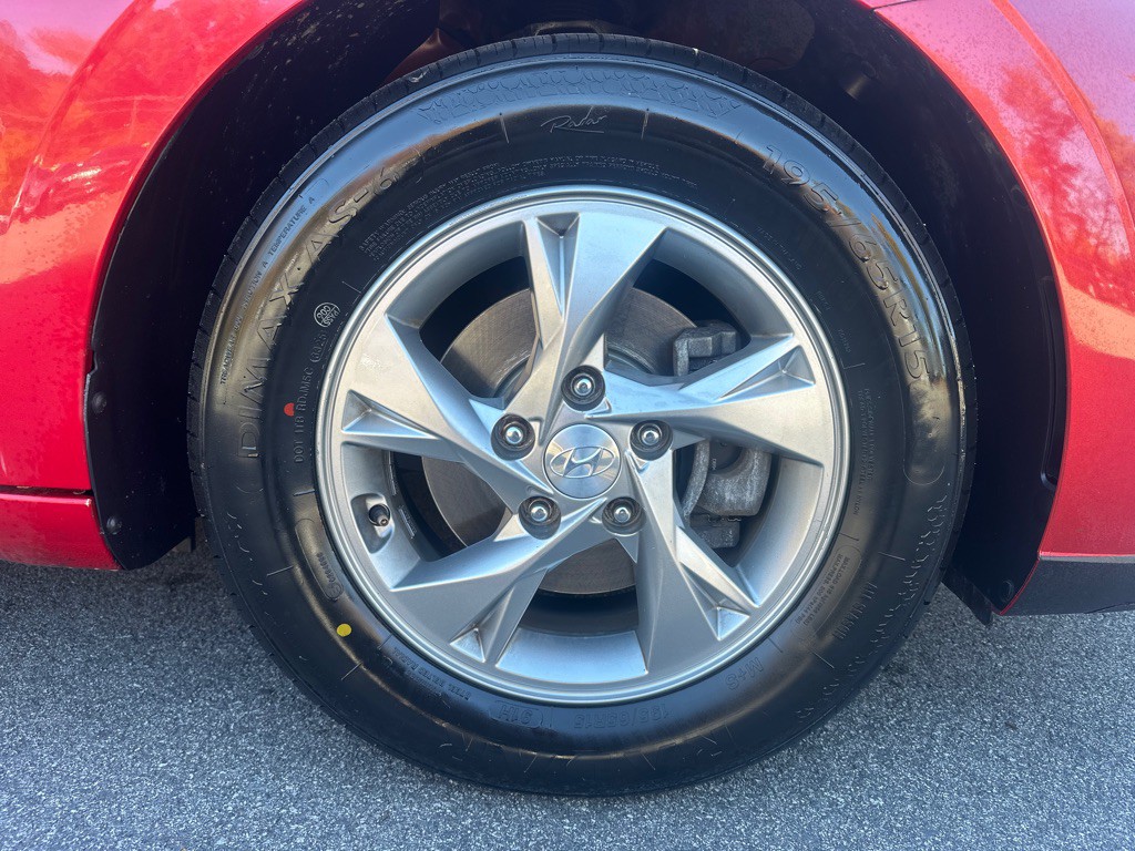 2021 Hyundai Elantra Image 34