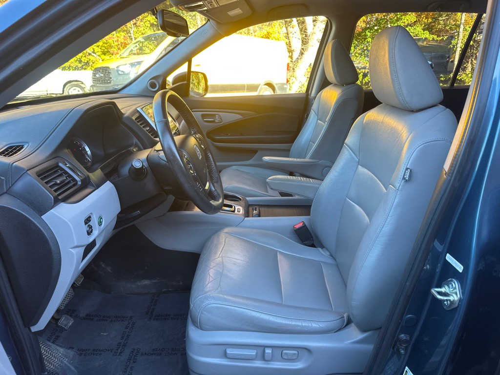 2016 Honda Pilot Image 9