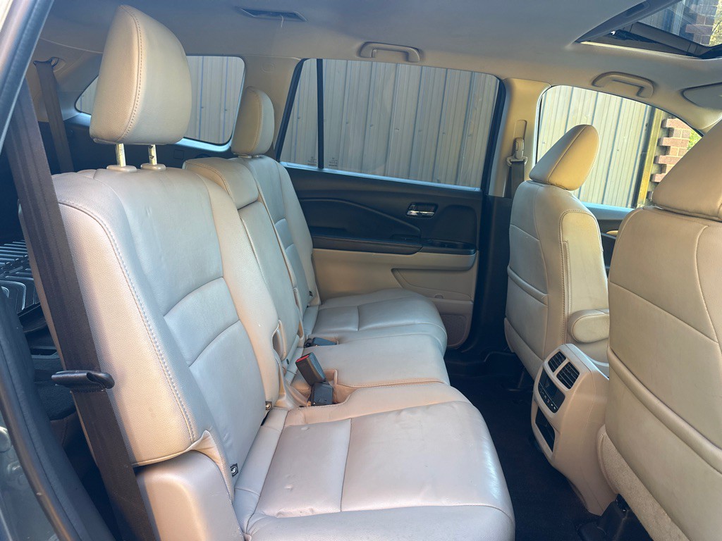 2016 Honda Pilot Image 20