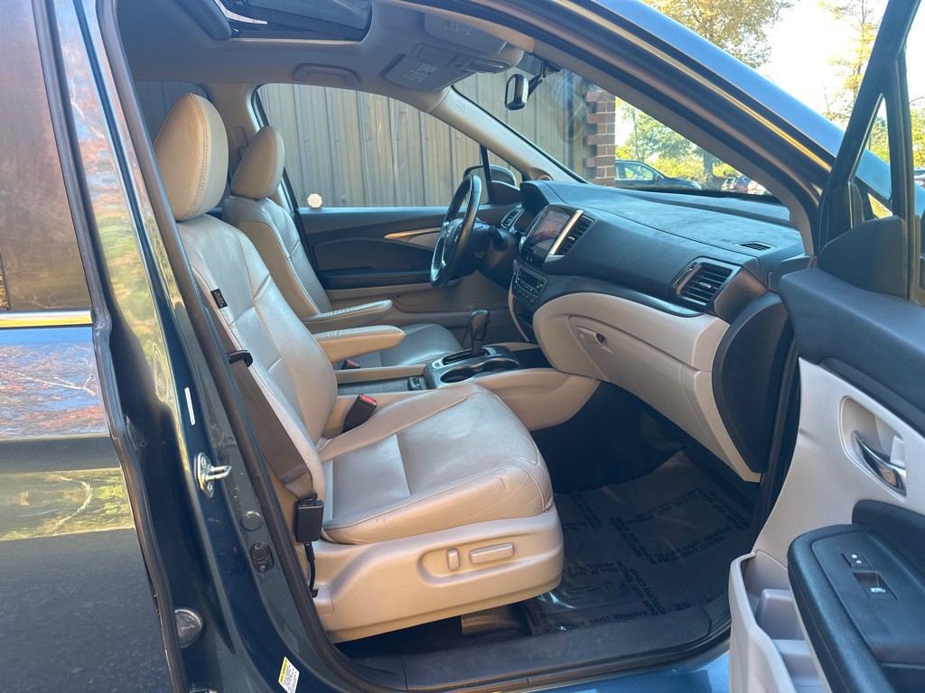 2016 Honda Pilot Image 22