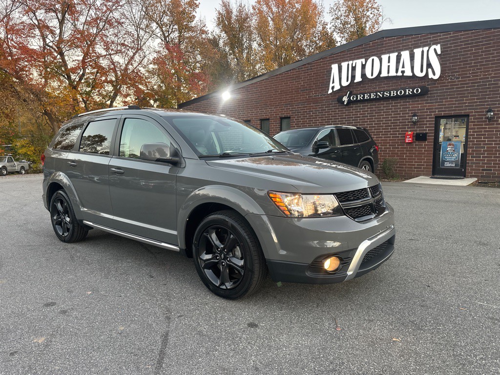 2020 Dodge Journey Image 1