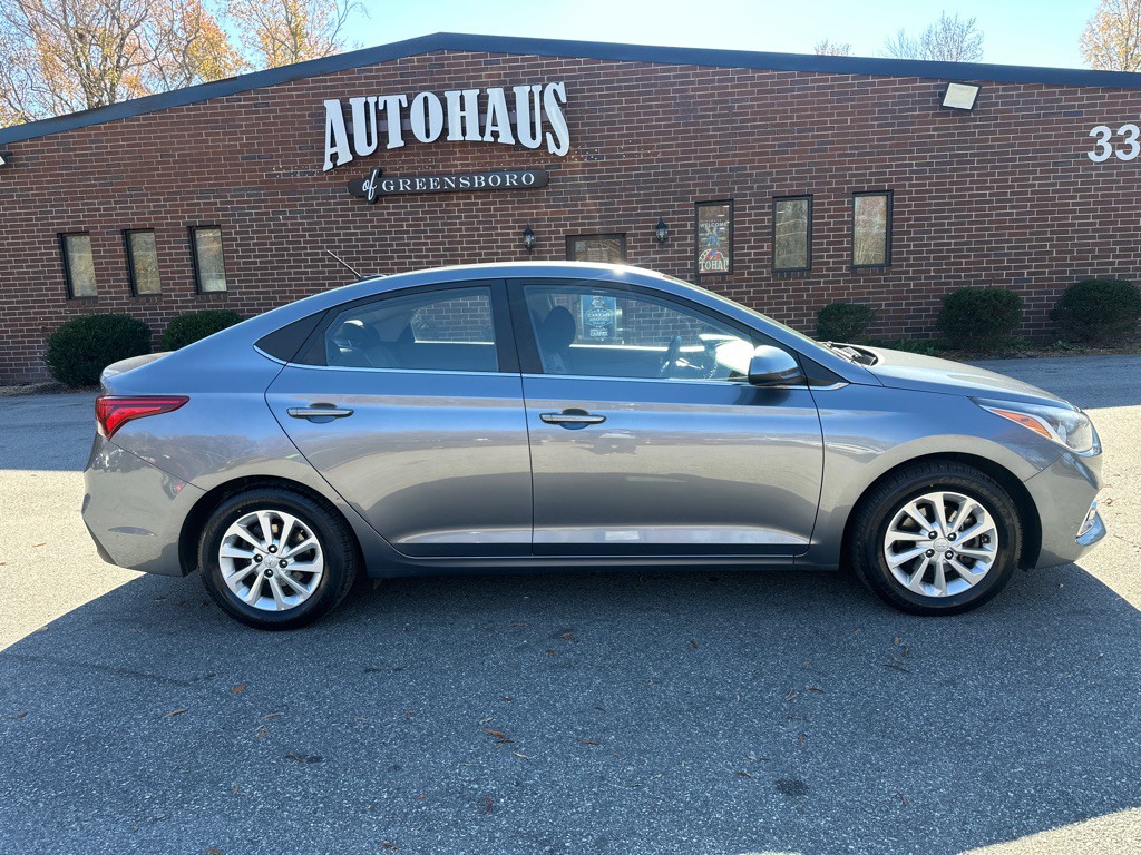 2020 Hyundai Accent Image 7