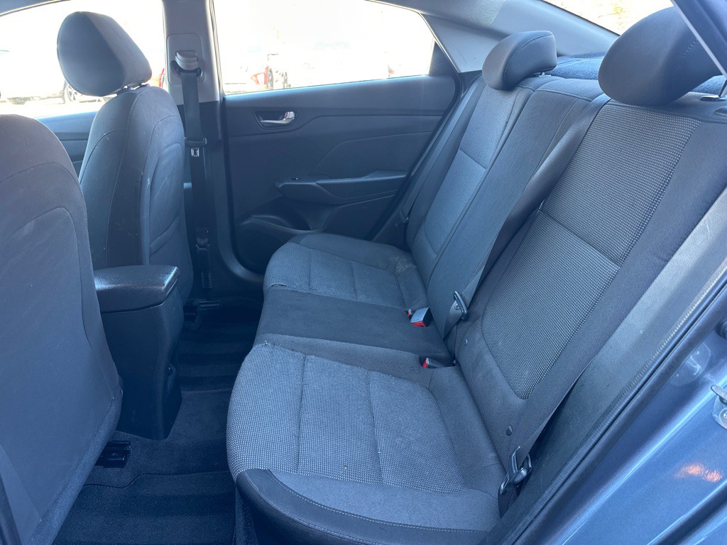 2020 Hyundai Accent Image 12