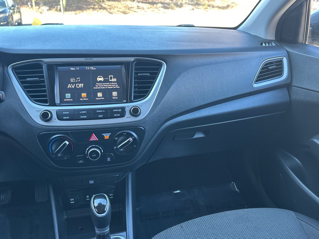 2020 Hyundai Accent Image 28