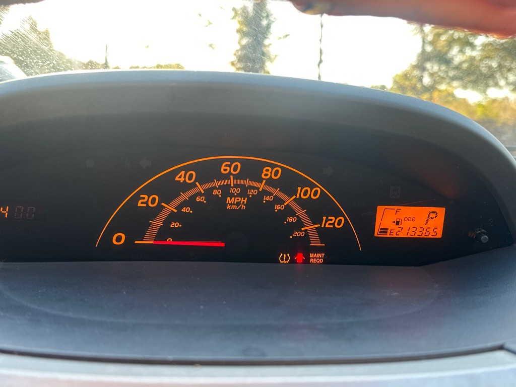 2010 Toyota Yaris Image 20