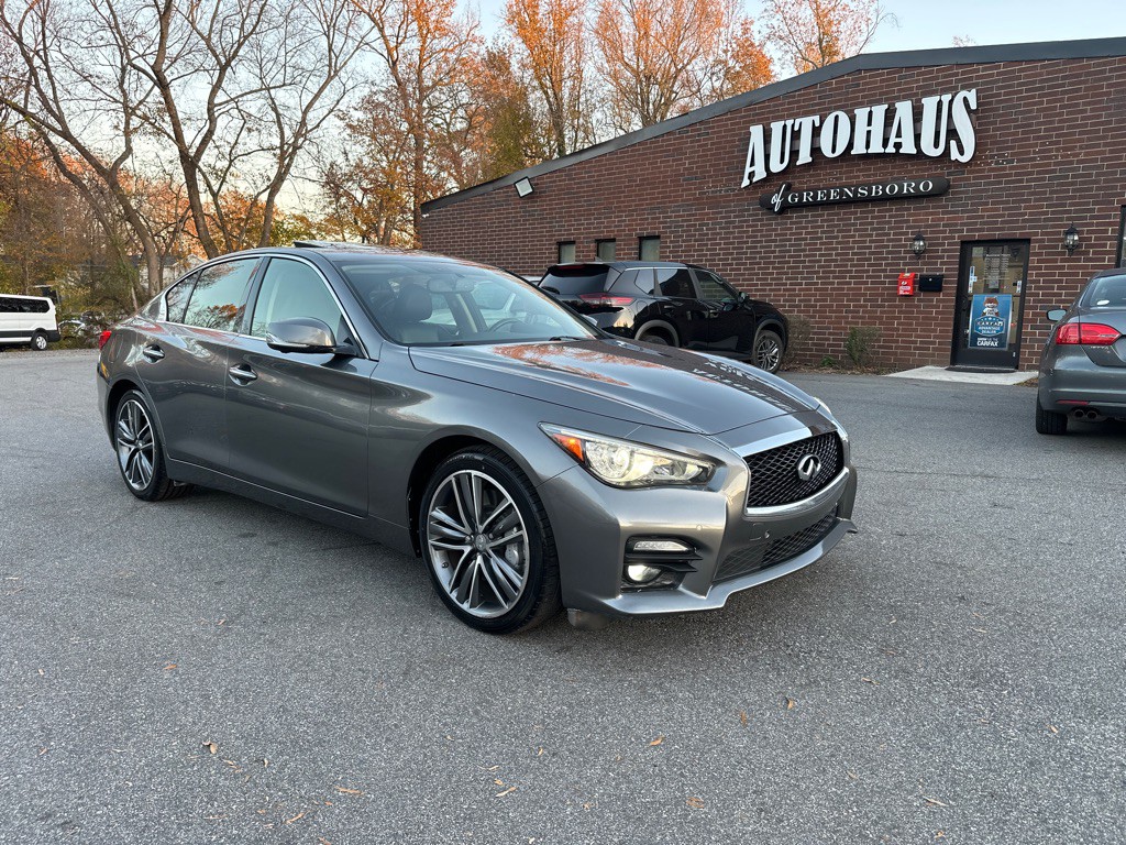 2017 INFINITI Q50 Image 1