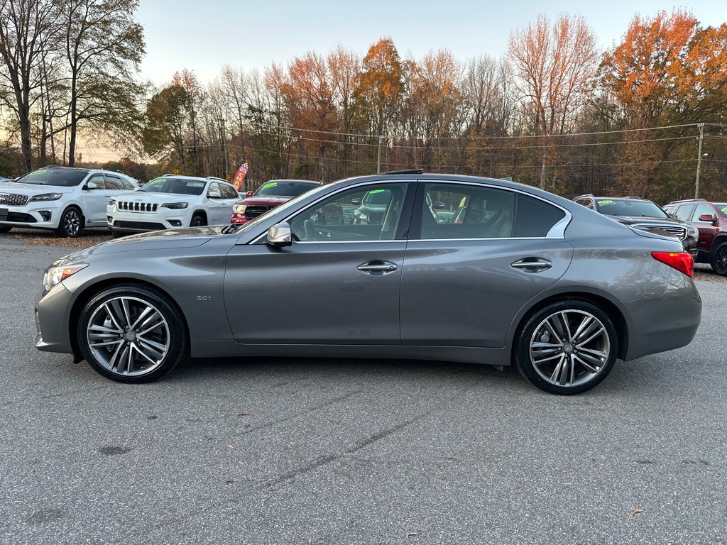 2017 INFINITI Q50 Image 4