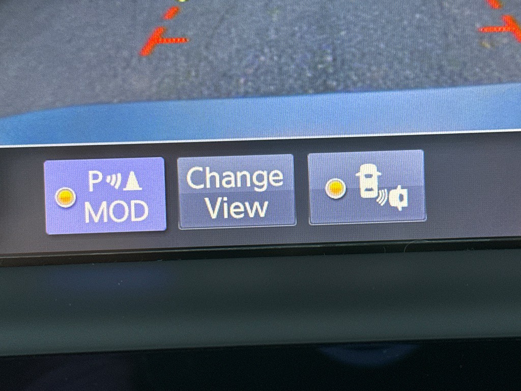 2017 INFINITI Q50 Image 32