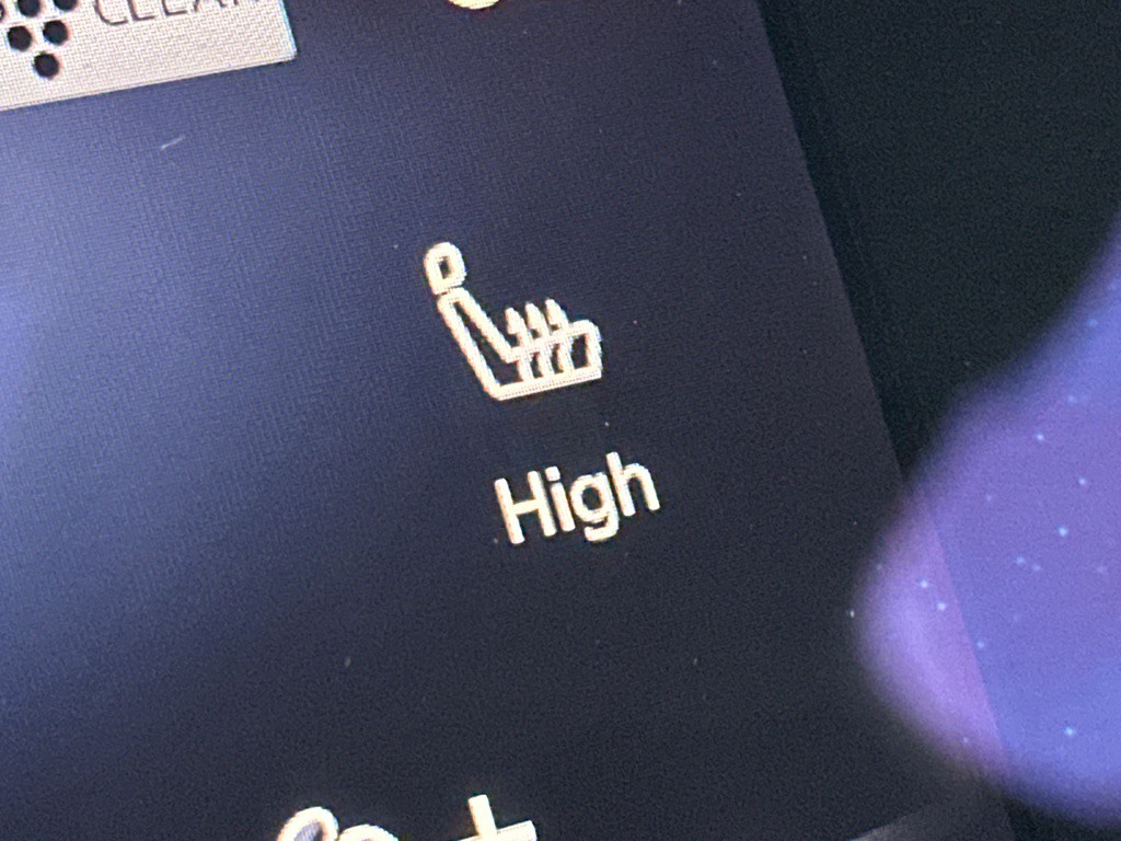 2017 INFINITI Q50 Image 35