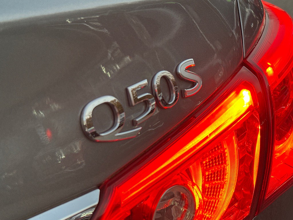 2017 INFINITI Q50 Image 47