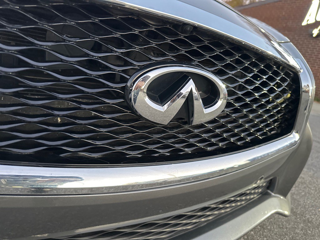 2017 INFINITI Q50 Image 50