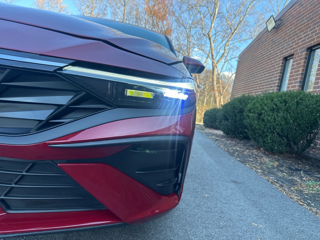 2024 Hyundai Elantra Image 39