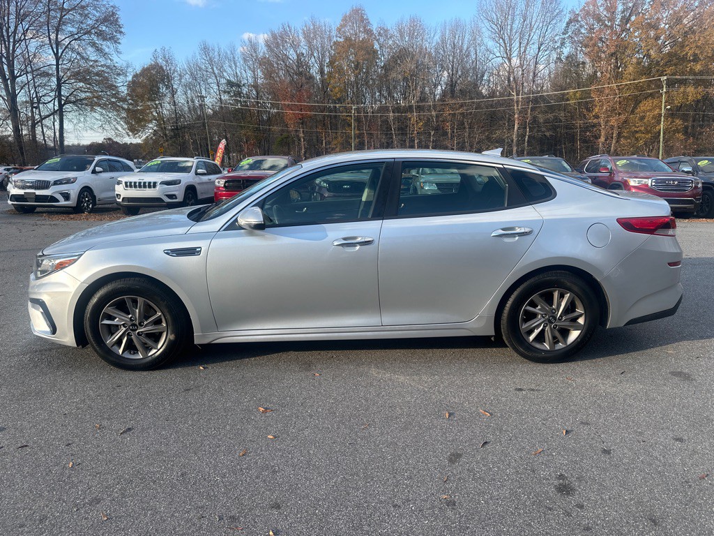 2019 Kia Optima Image 3