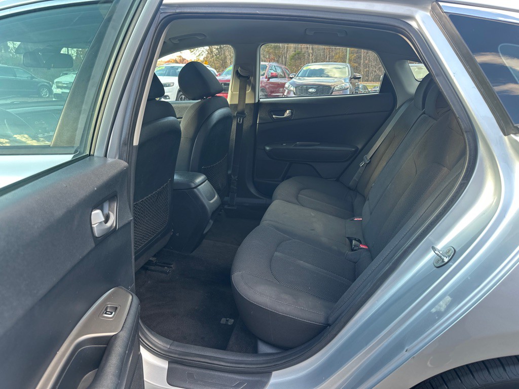 2019 Kia Optima Image 11