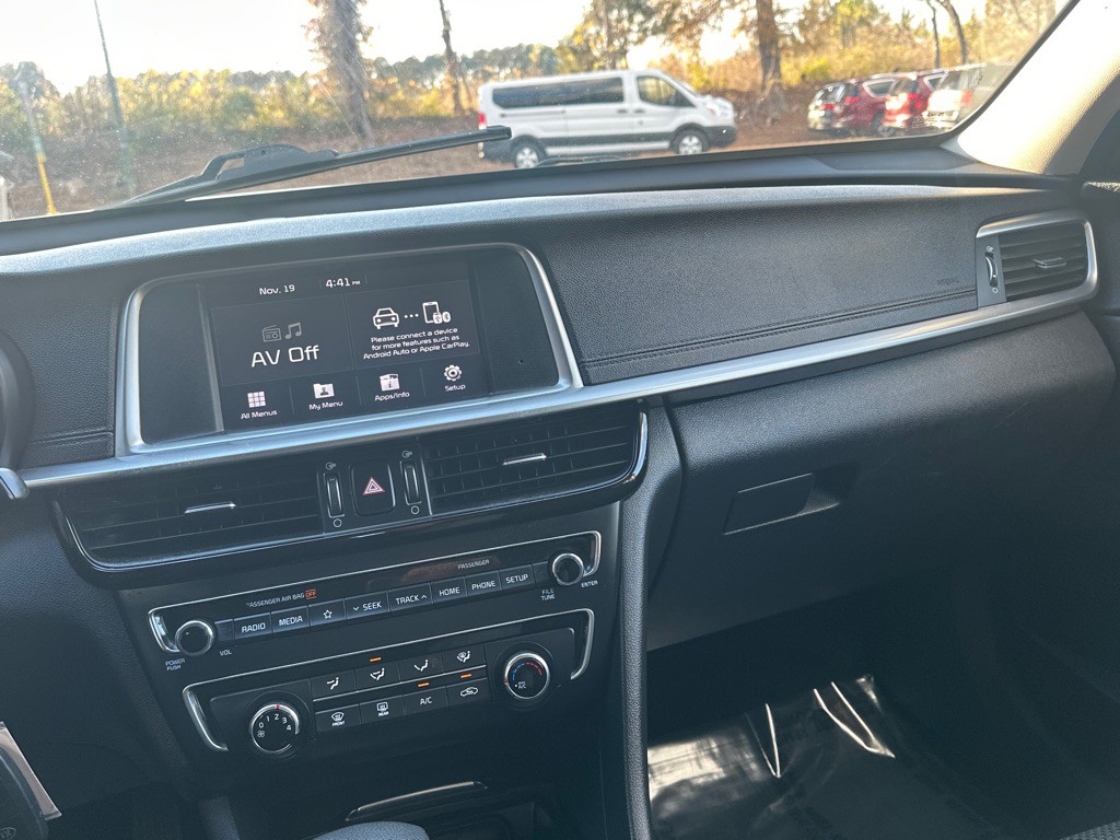 2019 Kia Optima Image 21