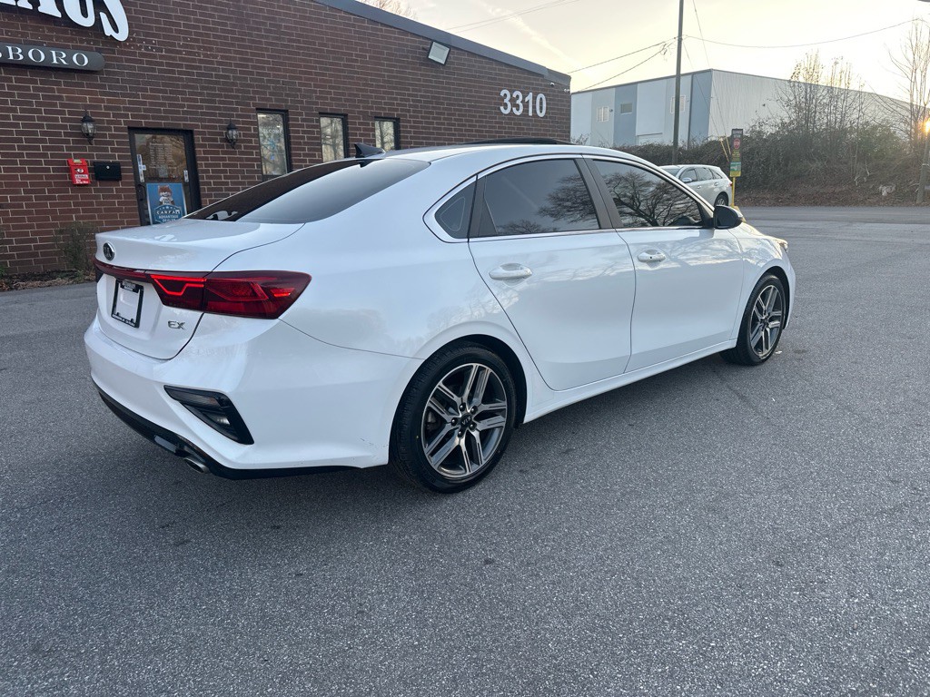 2021 Kia Forte Image 7