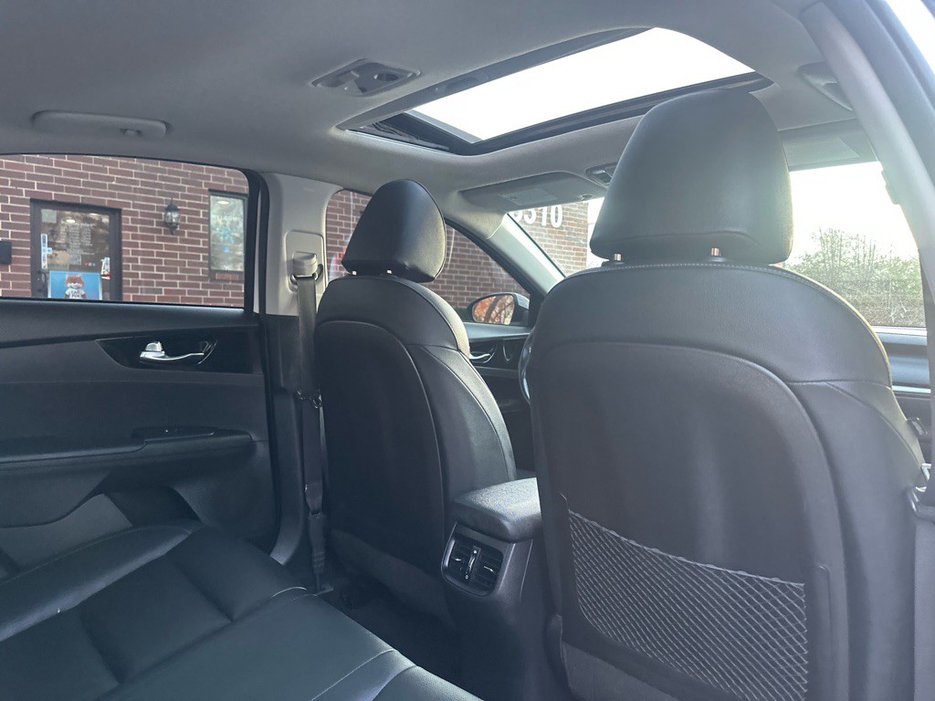 2021 Kia Forte Image 21