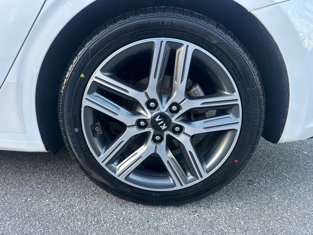 2021 Kia Forte Image 41