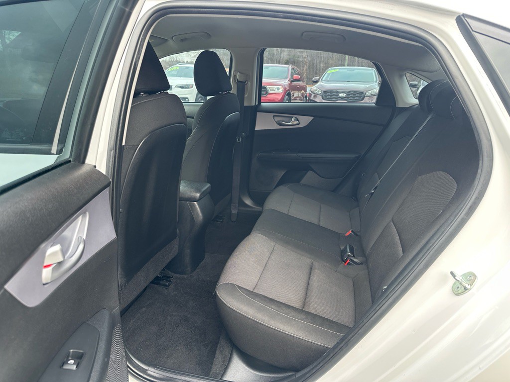 2024 Kia Forte Image 12