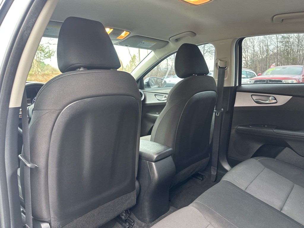 2024 Kia Forte Image 14