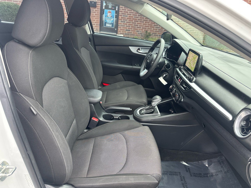 2024 Kia Forte Image 19