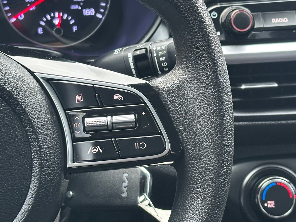 2024 Kia Forte Image 23