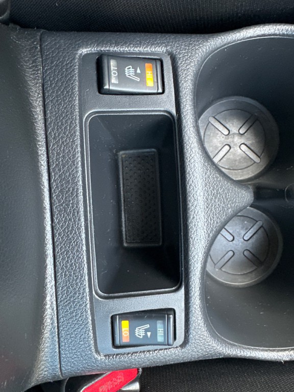 2020 Nissan Rogue Image 33