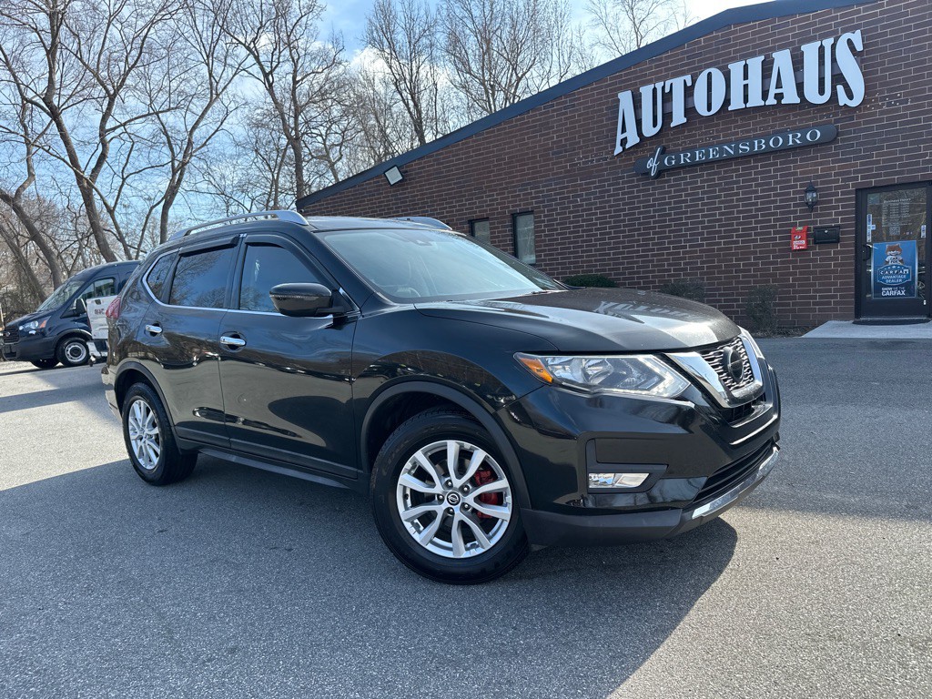 2020 Nissan Rogue Image 40