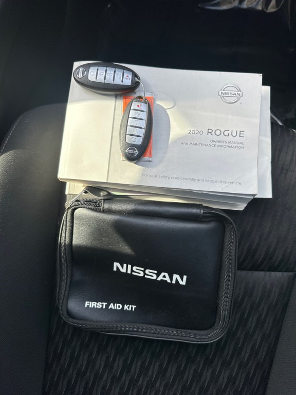 2020 Nissan Rogue Image 44