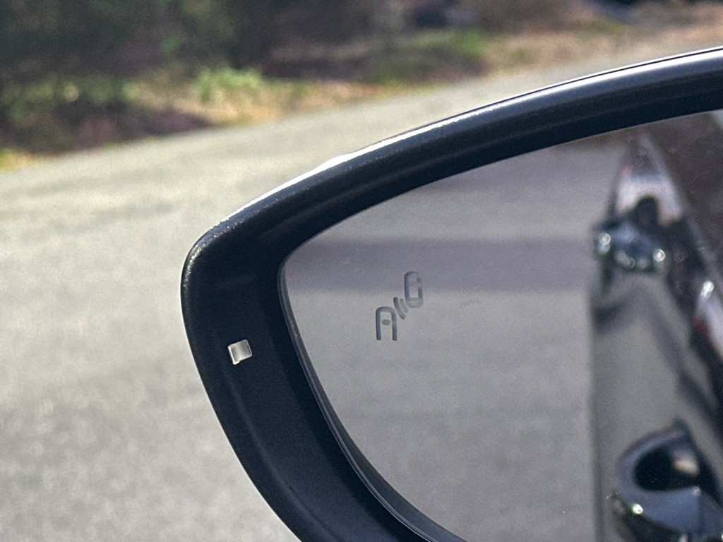 2021 Volkswagen Passat Image 34