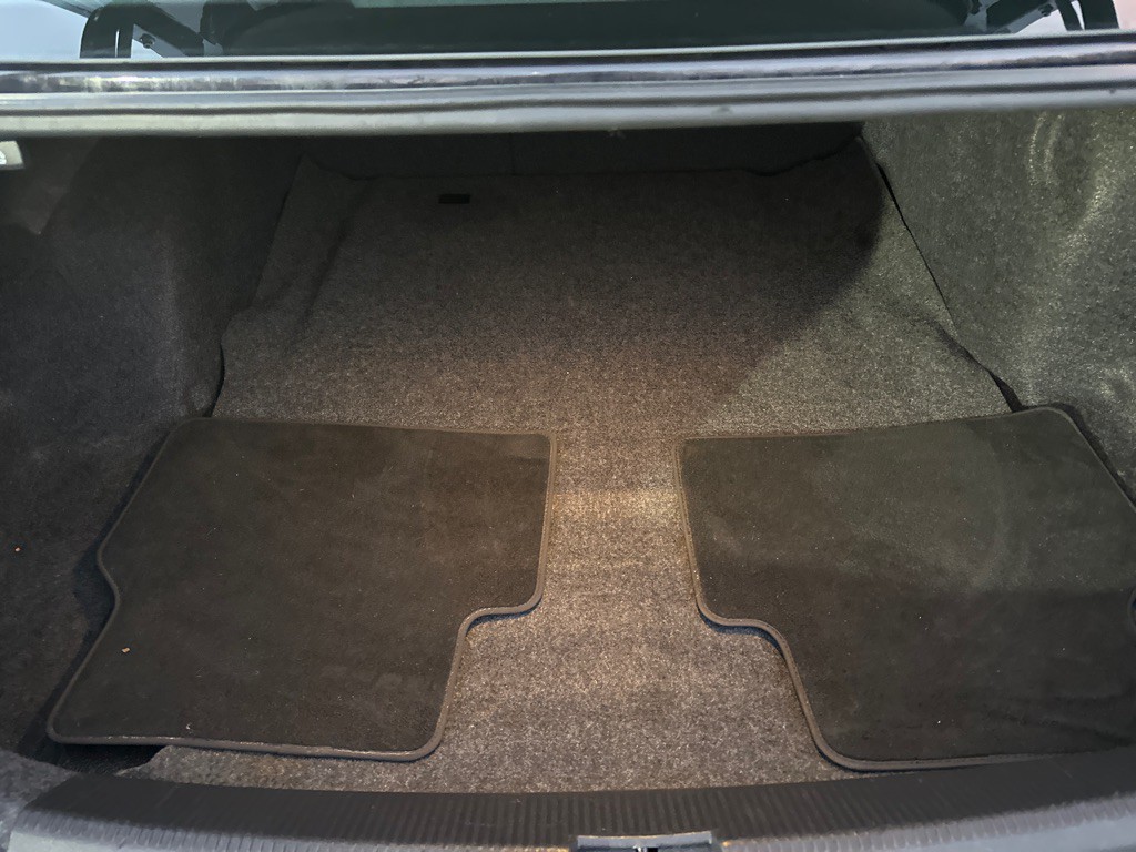 2021 Volkswagen Passat Image 36