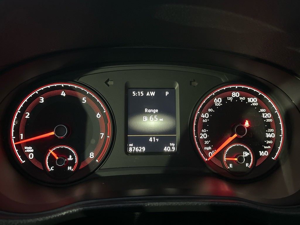 2021 Volkswagen Passat Image 46