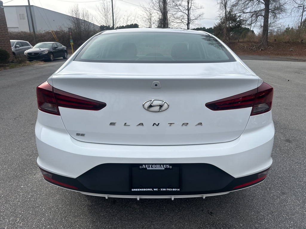 2020 Hyundai Elantra Image 6