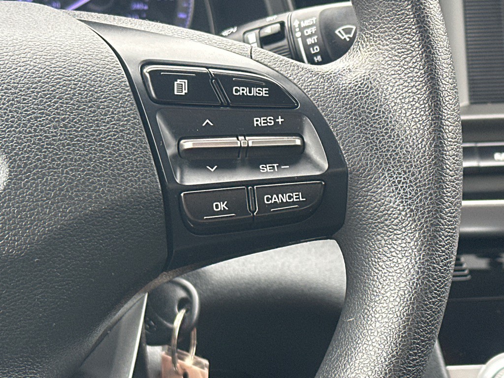 2020 Hyundai Elantra Image 24