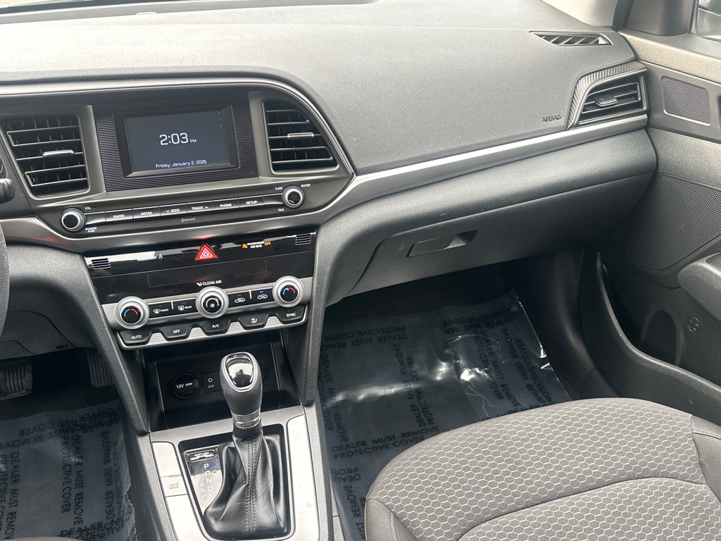 2020 Hyundai Elantra Image 29